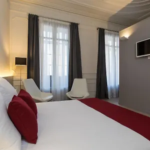 Izaila Plaza Catalunya Испания